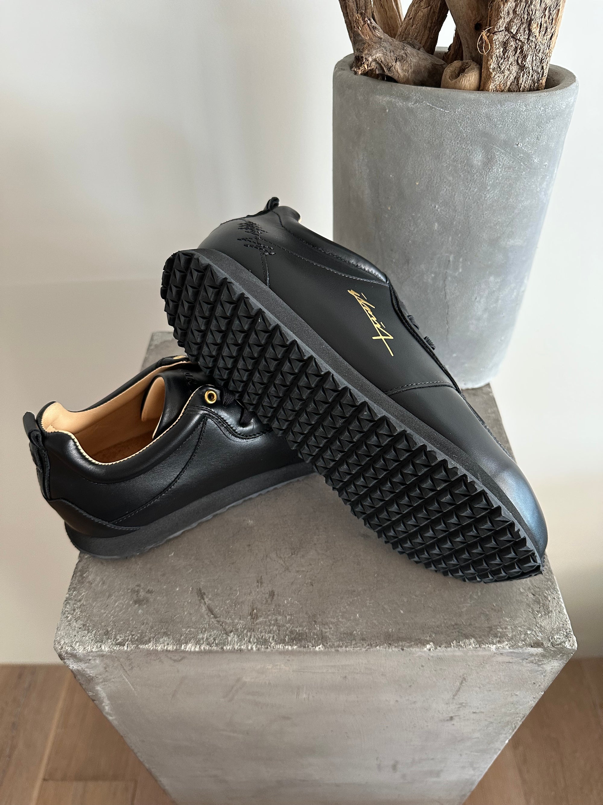 Women's Sneakers Brione Black/Gold