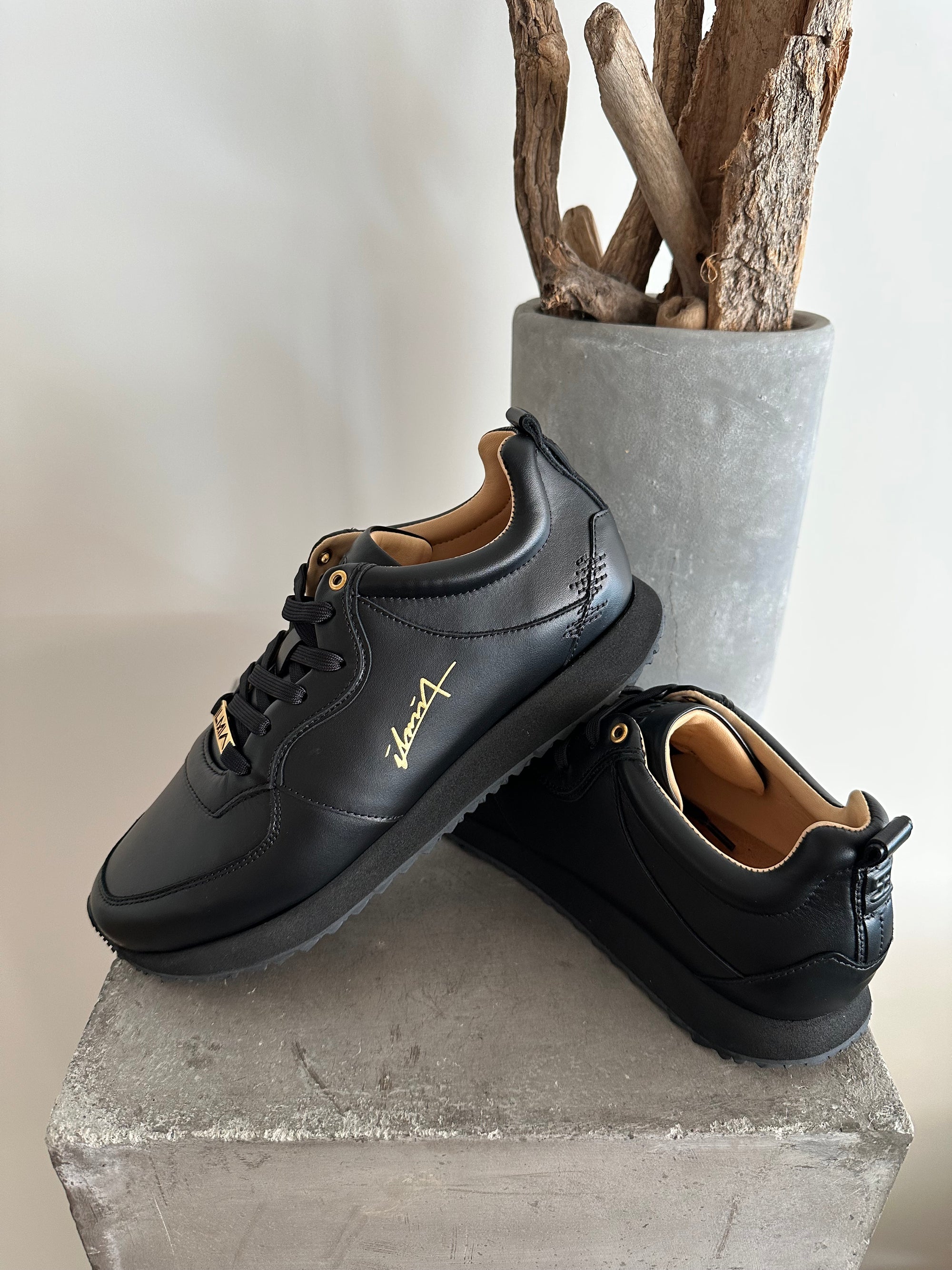 Women's Sneakers Brione Black/Gold
