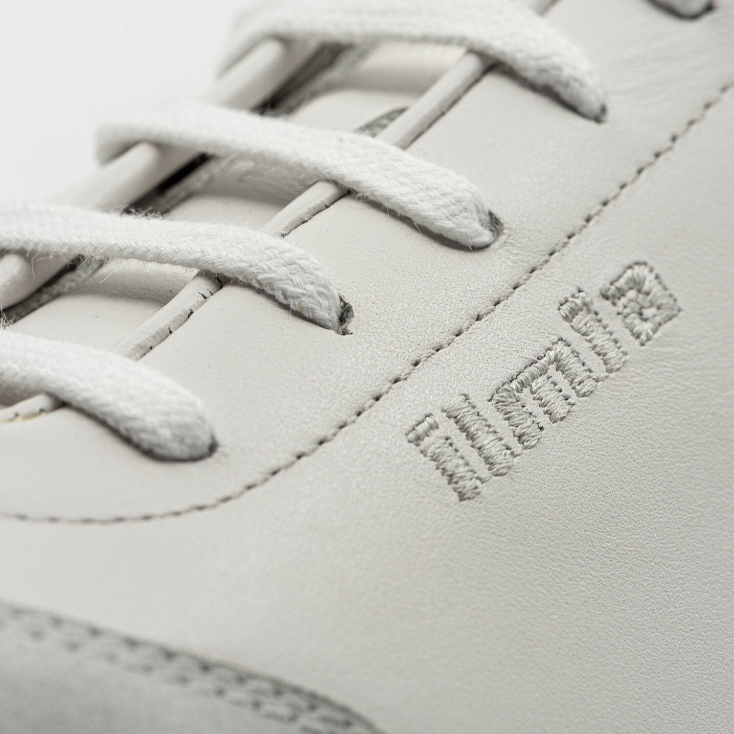 Men&#39;s Sneakers Vintage Off White